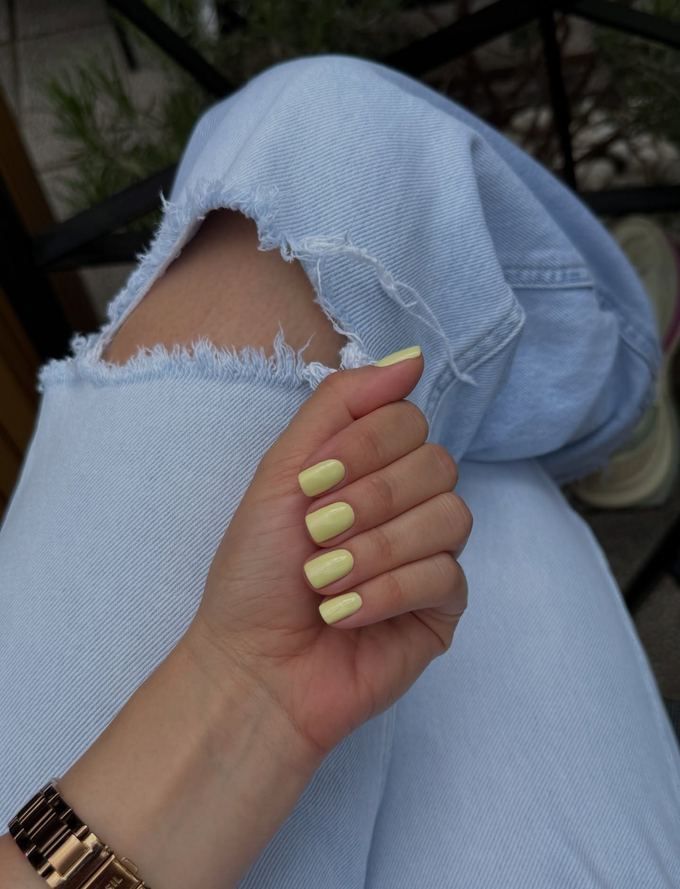 Soft yellow energy